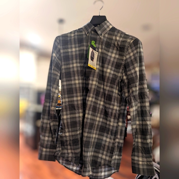 Modern Ambition stretch Woven Shirt - Picture 3 of 6